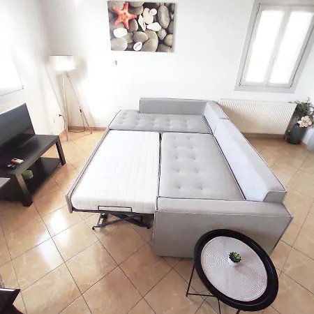 Avalon Cosy Emerald, Ivory With Shared Swimming Pool Apartamento