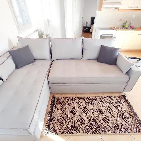 Apartamento Avalon Cosy Emerald, Ivory With Shared Swimming Pool