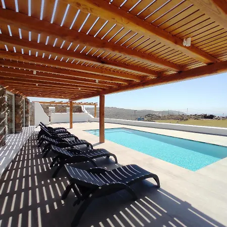 Apartamento Avalon Cosy Emerald, Ivory With Shared Swimming Pool *