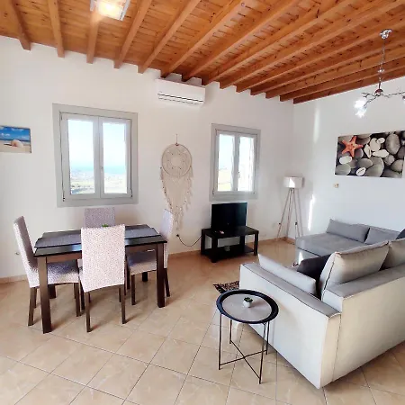 Apartment Avalon Cosy Emerald, Ivory With Shared Swimming Pool *